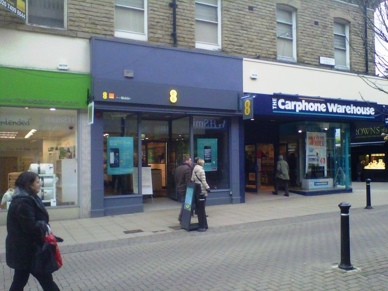6-8 Cambridge St, Harrogate for sale - Primary Photo - Image 1 of 1