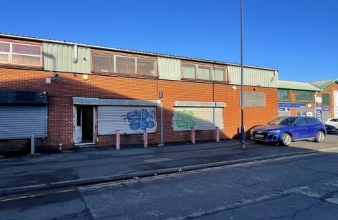 100-106 Broughton Ln, Salford to rent - Building Photo - Image 3 of 3