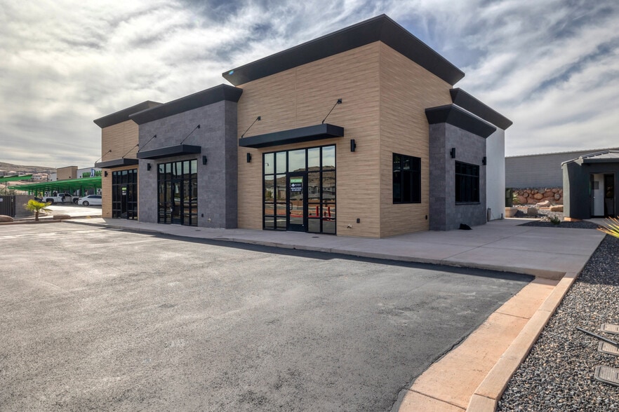 147 Washington Pkwy, Washington, UT to rent - Building Photo - Image 2 of 9