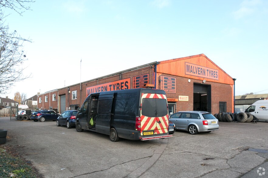 Bulwark Rd, Chepstow, NP16 5QZ Malvern Tyres Ltd UK