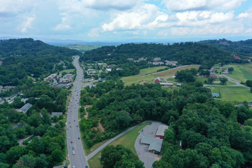 325 New Leicester Hwy, Asheville, NC for rent - Aerial - Image 2 of 7