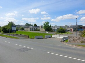 Walsall Rd, Norton Canes for rent Building Photo- Image 1 of 5