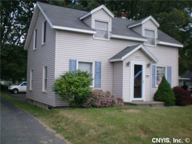 2310 Brewerton Rd, Syracuse, NY for sale - Primary Photo - Image 1 of 1