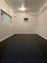 932 Wilson St, Los Angeles, CA for rent Interior Photo- Image 1 of 9