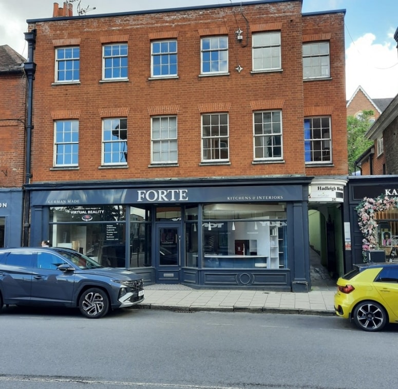 232-240 High St, Guildford to rent Building Photo- Image 1 of 4