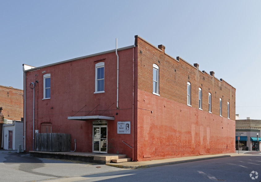 103 N Main St, Franklin, VA for rent - Building Photo - Image 2 of 2