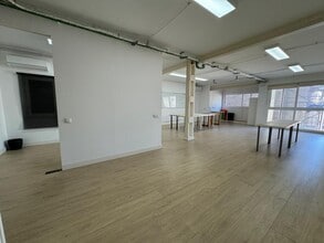 Office in Barcelona, Barcelona to rent Interior Photo- Image 2 of 17