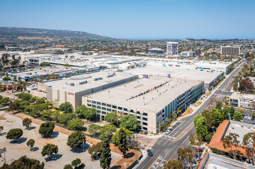 21712 Hawthorne Blvd, Torrance, CA for rent - Aerial - Image 3 of 70