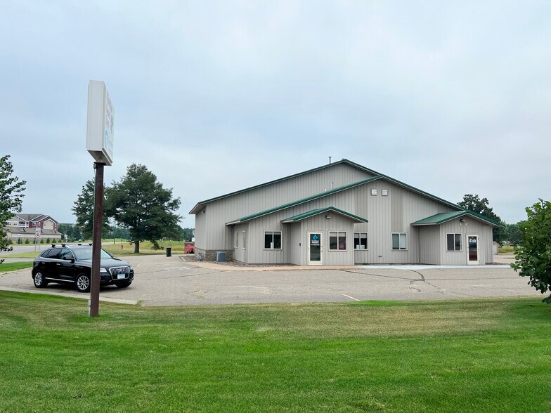 7957 College Rd, Baxter, MN for sale - Building Photo - Image 1 of 1