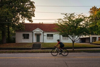 990 Edgewood Ave NE, Atlanta, GA to rent Building Photo- Image 2 of 11