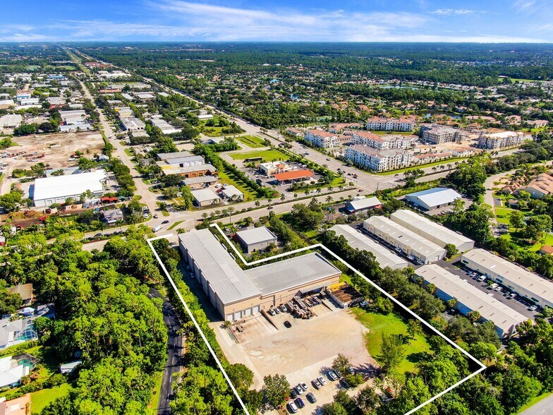 4720 Radio Rd, Naples, FL for rent - Building Photo - Image 3 of 36