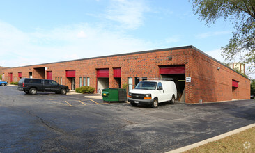 925 Seton Ct, Wheeling, IL for rent Building Photo- Image 1 of 4