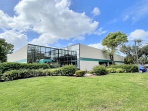 2900 Horseshoe Dr S, Naples, FL for rent Building Photo- Image 1 of 4