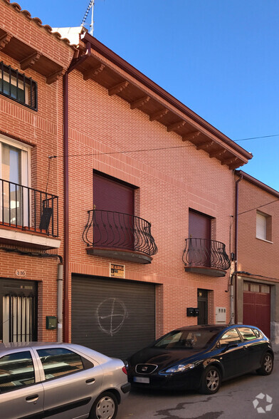 Calle Paloma, 14, Ajalvir, Madrid for rent - Building Photo - Image 2 of 2