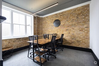 1A Highfield Rd, Dartford to rent Interior Photo- Image 1 of 6