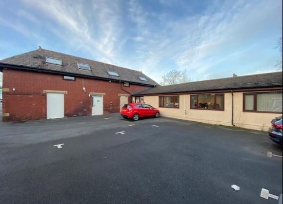 30 Westgate, Burnley for sale - Primary Photo - Image 1 of 1