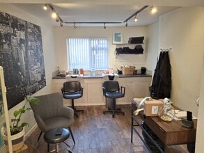 23-23A High St, Market Harborough to rent Interior Photo- Image 1 of 4