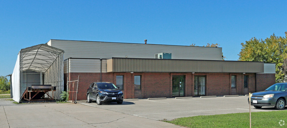 630 Read Rd, St Catharines, ON for rent - Building Photo - Image 2 of 6