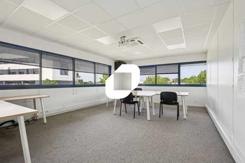 Location Bureaux 154 m² à 316 m² - Photo 1