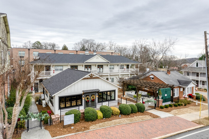 27 S Park St, Dahlonega, GA for sale - Building Photo - Image 1 of 1