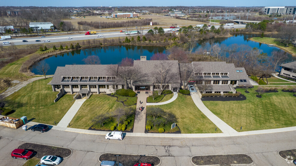 4635 Trueman Blvd, Hilliard, OH for rent - Building Photo - Image 3 of 8