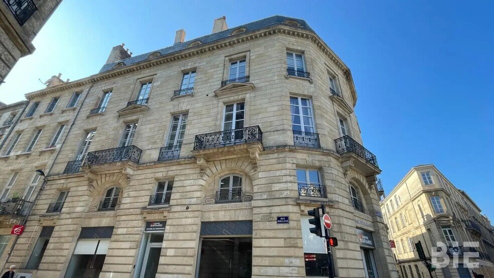 Office in Bordeaux to rent - Building Photo - Image 2 of 14