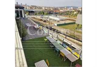 Office in Villeurbanne to rent Building Photo- Image 1 of 13