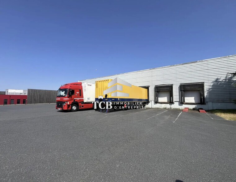 Light Industrial in Clisson for sale - Building Photo - Image 1 of 14