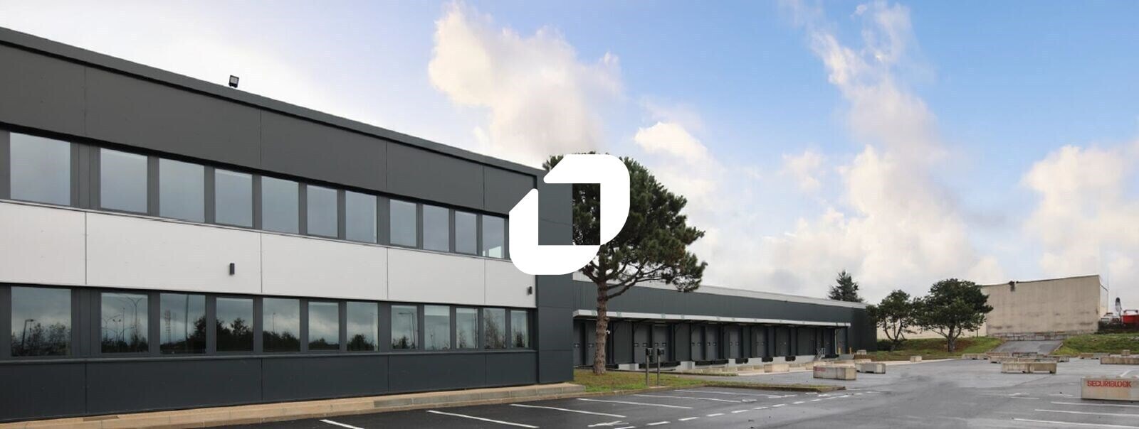 Industrial in Goussainville to rent Building Photo- Image 1 of 9