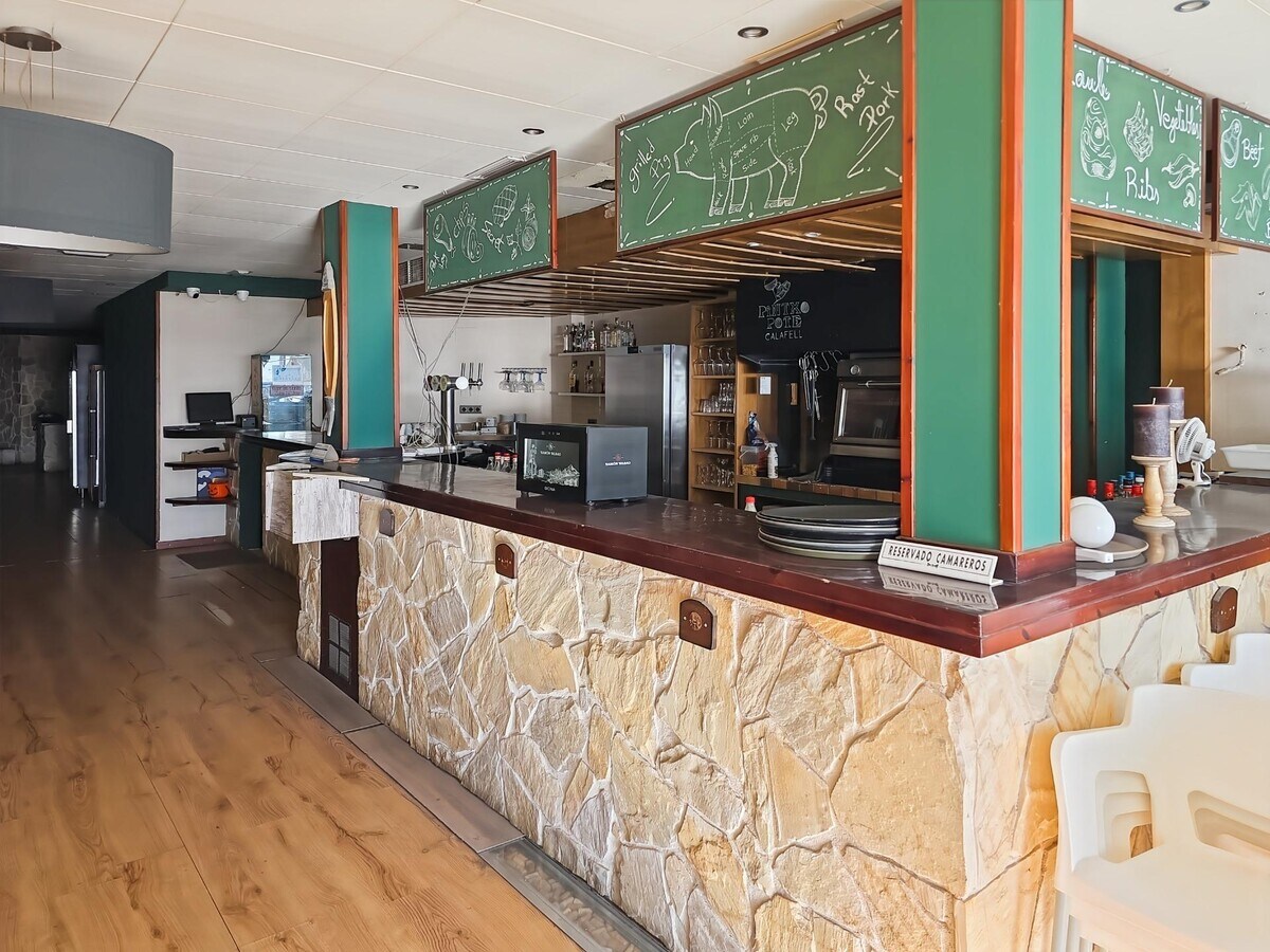 Calafell, TAR 43820 - - - Interior Photo - Image 2 of 23