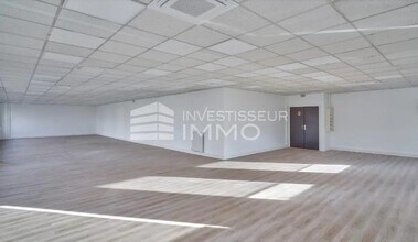 Office in Lognes to rent Interior Photo- Image 2 of 2