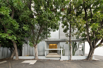 7039 W Sunset Blvd, Los Angeles, CA for rent Building Photo- Image 1 of 9