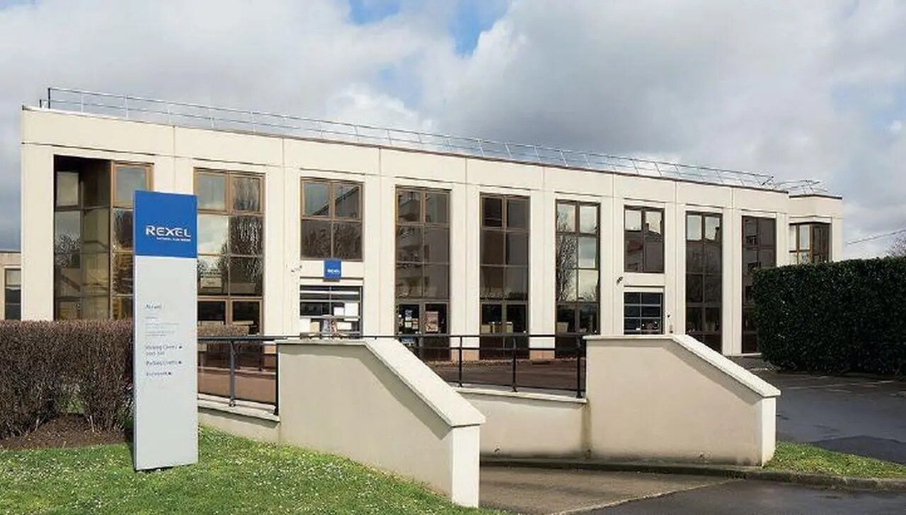 Office in Fontenay-sous-Bois to rent Building Photo- Image 1 of 7