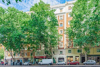 More details for Calle del Doctor Esquerdo, 56, Madrid - Retail to Rent