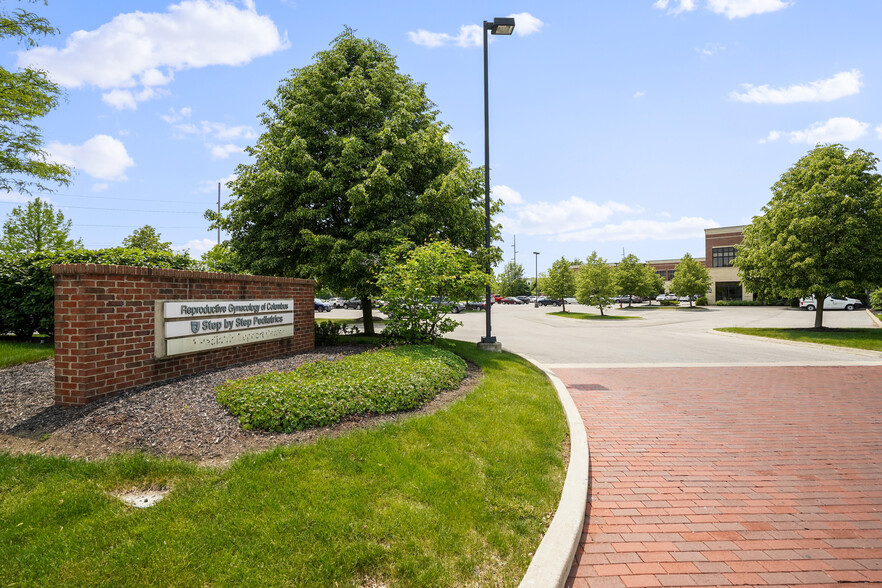 560 N Cleveland Ave, Westerville, OH for rent - Building Photo - Image 3 of 21