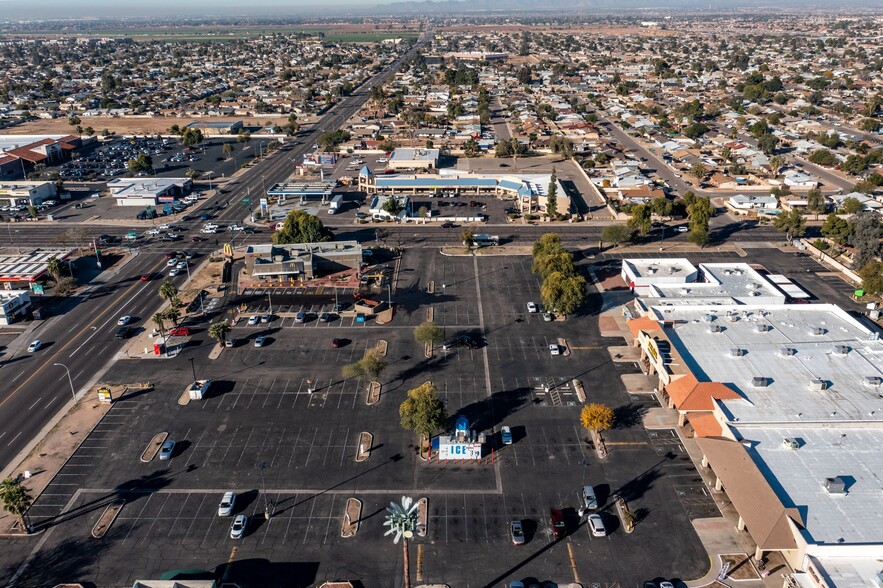 8260 W Indian School Rd, Phoenix, AZ for rent - Building Photo - Image 3 of 14