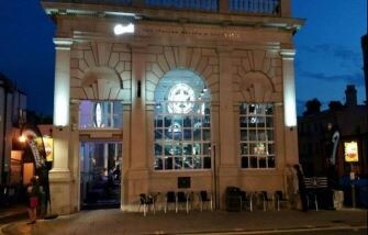 86 Western Rd, Brighton for sale Primary Photo- Image 1 of 1