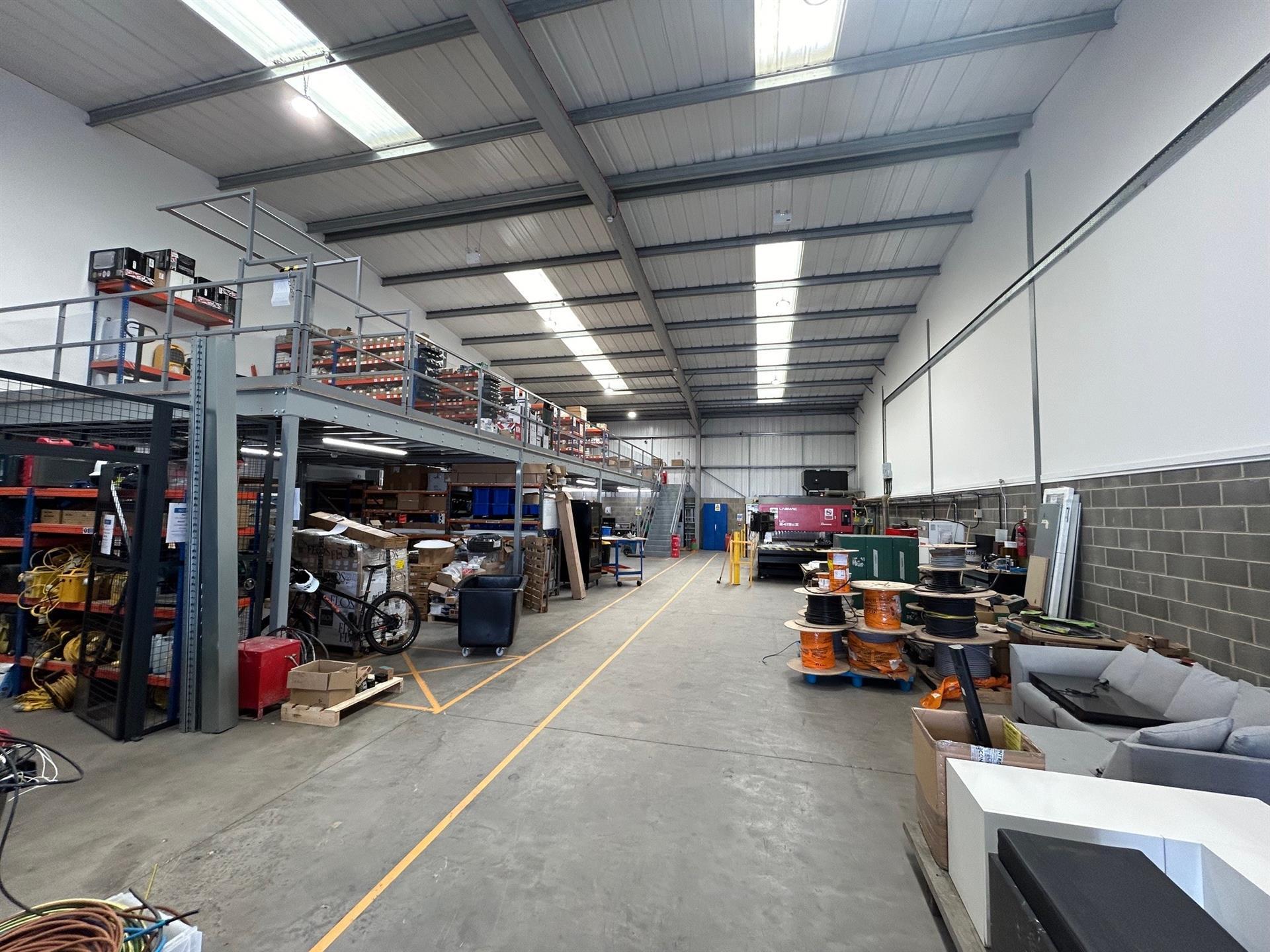 Enterprise Way, Burnley to rent Interior Photo- Image 1 of 5