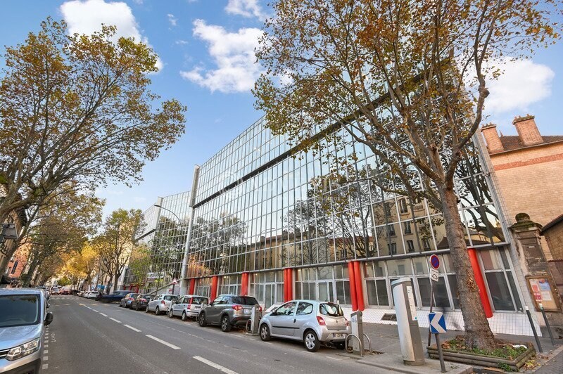 4450 Avenue Du Capitaine Glarner, Saint-Ouen-sur-Seine to rent Building Photo- Image 1 of 13