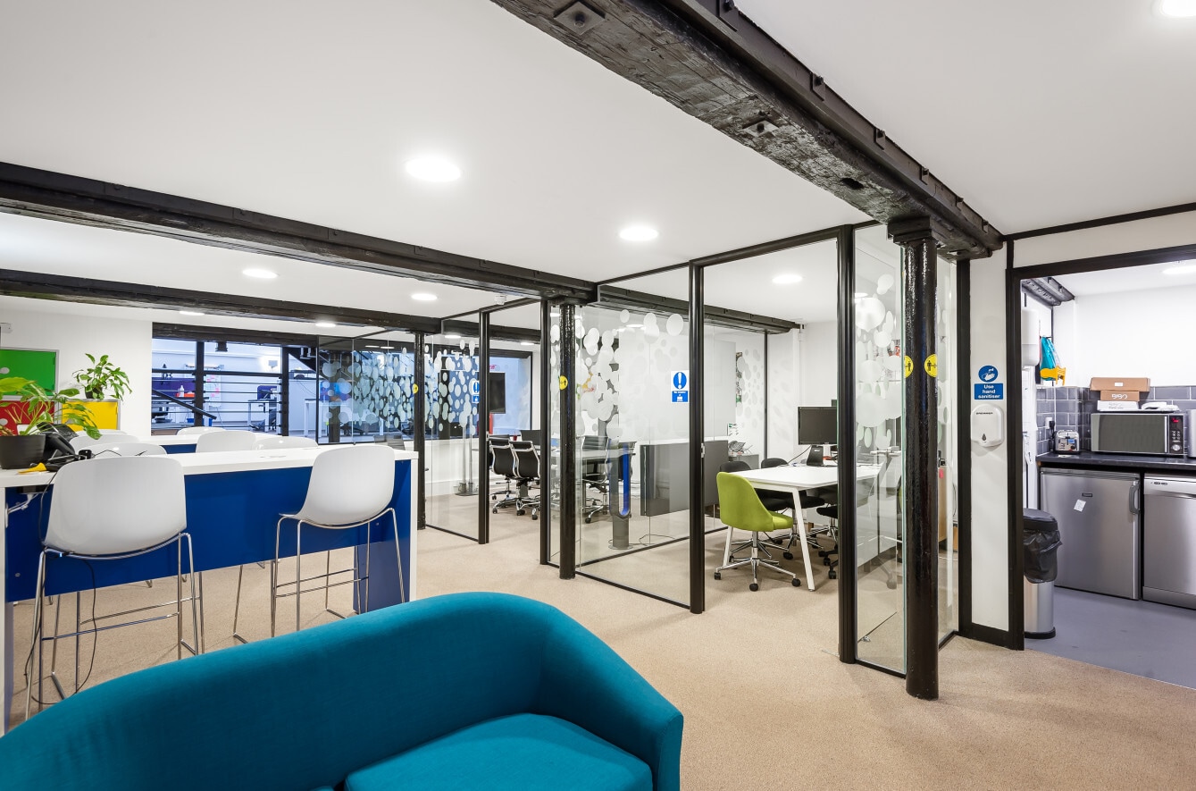 The Green, West Drayton, MDS UB7 7PN - Unit 2 - - Interior Photo - Image 2 of 7