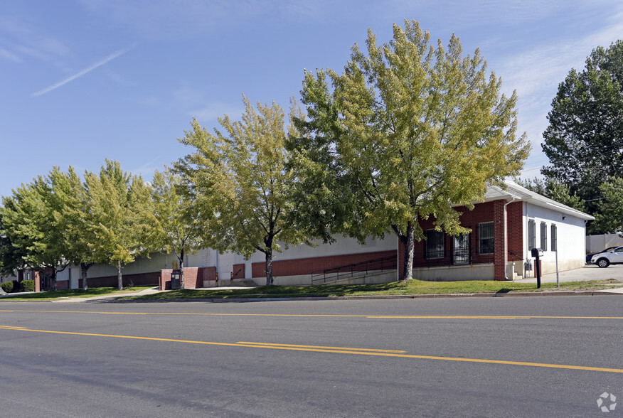 3020 N Fairfield Rd, Layton, UT for sale - Primary Photo - Image 1 of 1