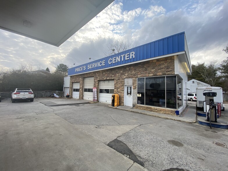 1107 N Main St, Blacksburg, VA for sale - Primary Photo - Image 1 of 1