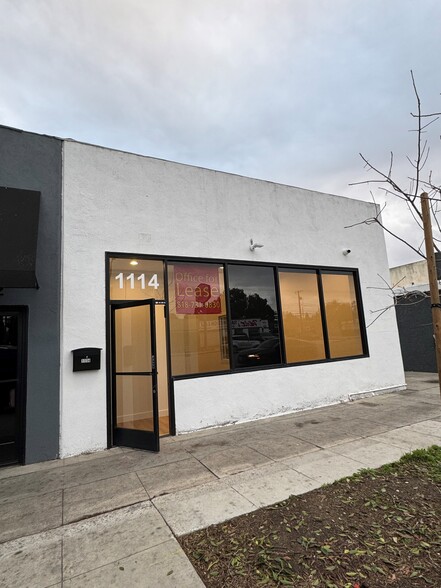 1114 W Magnolia Blvd, Burbank, CA for sale - Building Photo - Image 1 of 1