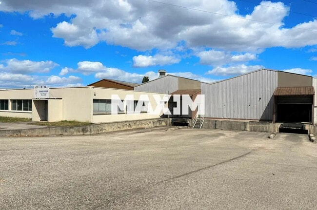 Location Local d'activités 1 150 m²