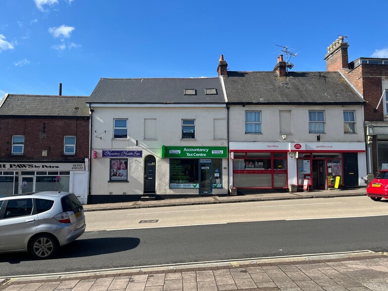 66 Fore St, Exeter to rent - Building Photo - Image 3 of 6