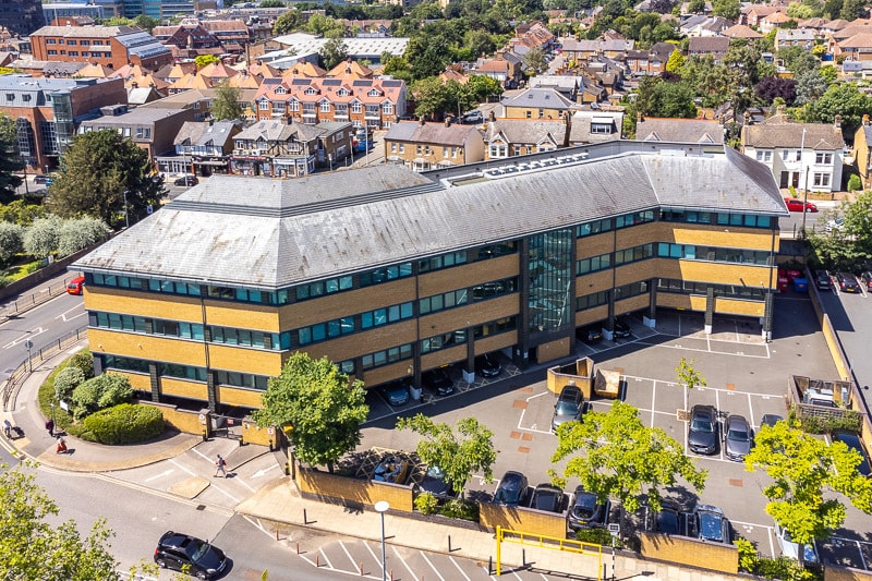 1 York Rd, Uxbridge for sale - Building Photo - Image 1 of 1