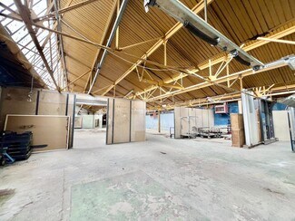 More details for Mixed-use to Rent