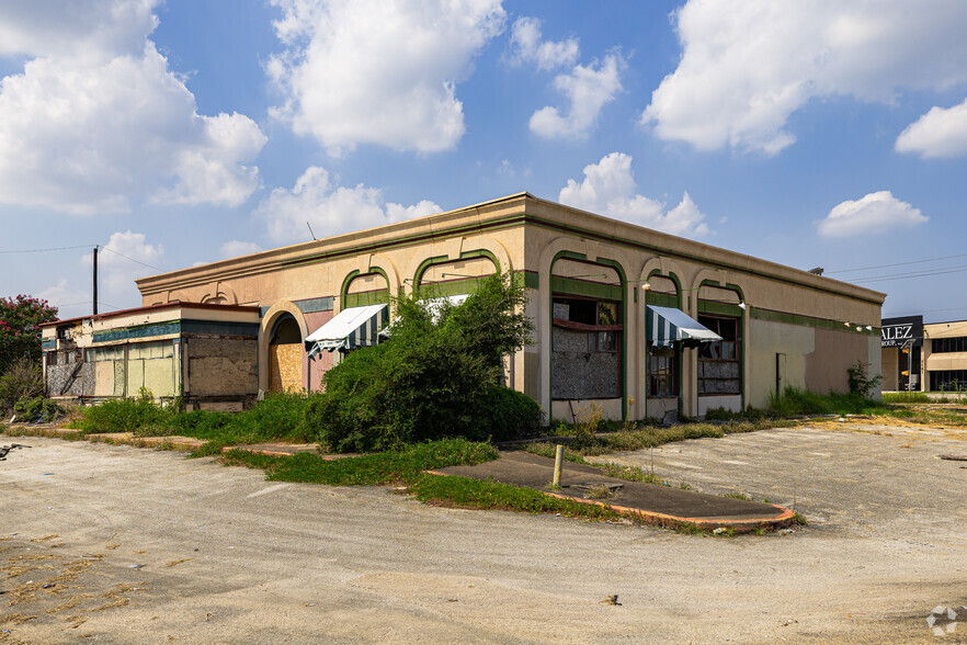 7143 Gulf Fwy, Houston, TX for sale - Primary Photo - Image 1 of 1