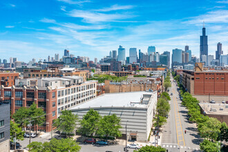 1346-1350 W Madison St, Chicago, IL - aerial  map view