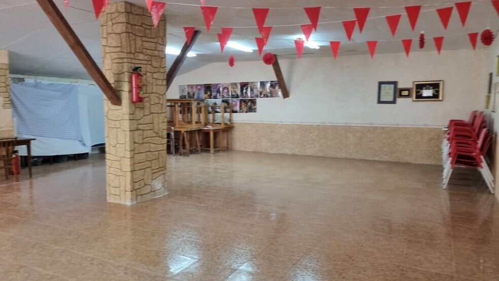 Retail in Algueña, Alicante for sale - Building Photo - Image 3 of 8